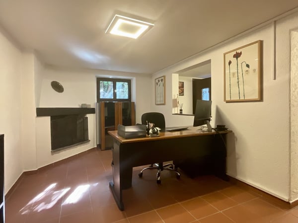 BELLINZONA - AMPIA CASA UNIFAMILIARE IN POSIZIONE CENTRALE 7