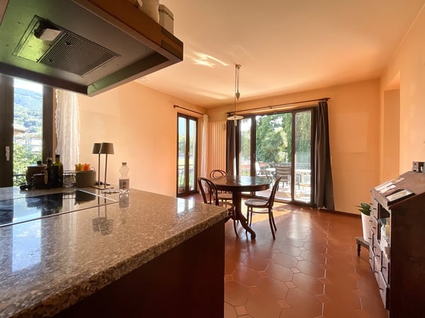 BELLINZONA - AMPIA CASA UNIFAMILIARE IN POSIZIONE CENTRALE 5