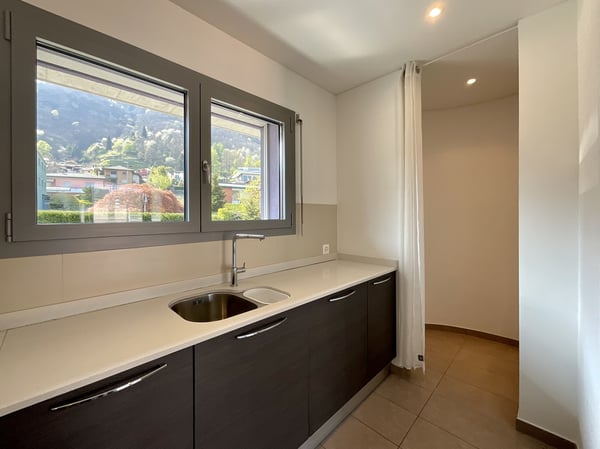 GRAVESANO - VENDESI 1.5 LOCALI CON IMMENSA TERRAZZA DI 40 MQ 10