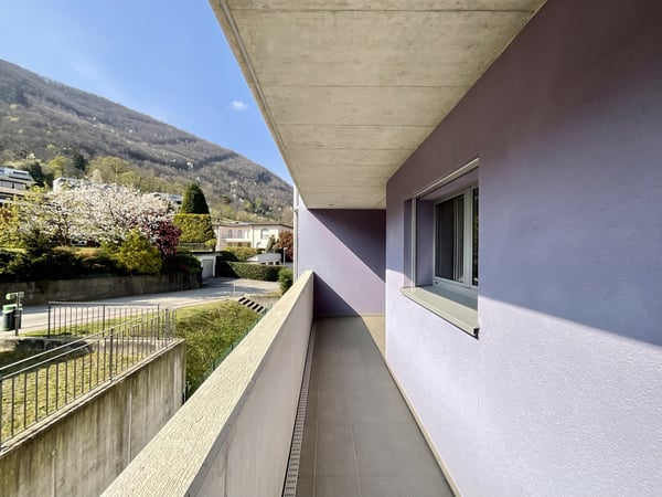 GRAVESANO - VENDESI 1.5 LOCALI CON IMMENSA TERRAZZA DI 40 MQ 12