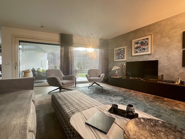 NOVAZZANO - MAGNIFICA VILLA ECOLOGICA IMMERSA NEL VERDE 3