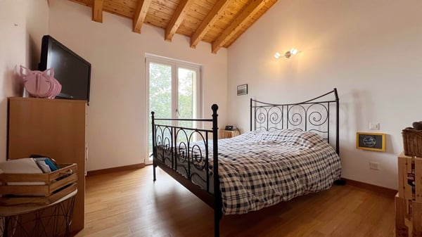 ISEO - VENDESI MAGNIFICA PROPRIETÃ€ ANCHE RENT TO BUY 8