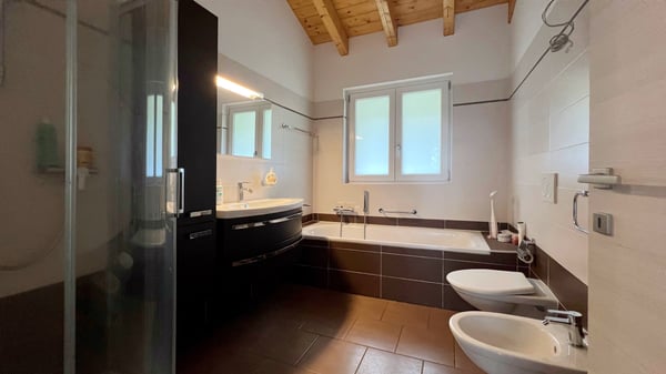 ISEO - VENDESI MAGNIFICA PROPRIETÃ€ ANCHE RENT TO BUY 7