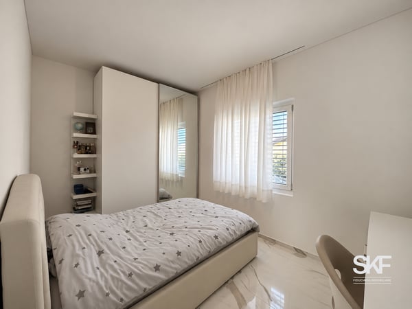 BELLINZONA - SPLENDIDA E MODERNA PROPRIETÀ BIFAMILIARE 11