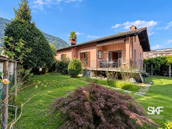 BELLINZONA - AMPIA CASA UNIFAMILIARE IN POSIZIONE CENTRALE 8