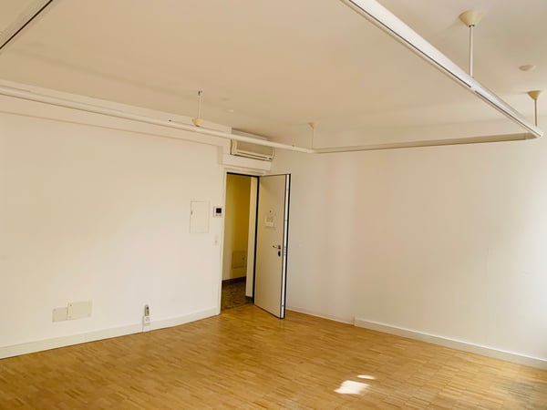 AFFITTASI UFFICIO 1 LOCALI 2