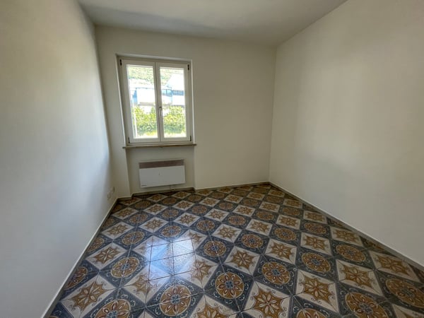 Affittasi 1 locali a Muralto 3