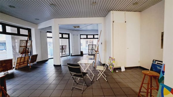 LOCALE COMMERCIALE - LUGANO 3