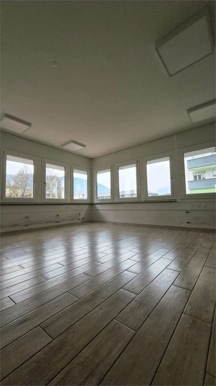 Ufficio 1.5 locali a Chiasso 7