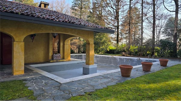Esclusiva villa con piscina nelGolf Club Pinetina 4
