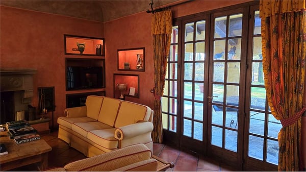 Esclusiva villa con piscina nelGolf Club Pinetina 7