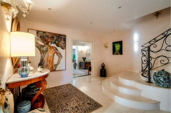 VILLA UNIFAMILIARE CON PISCINA 5