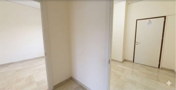 LUGANO - Spazi Versatili Fronte Lago: Ufficio/Negozio e Laboratorio/At 3