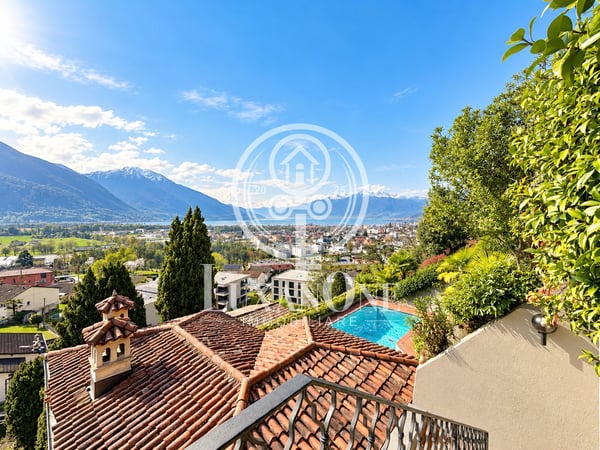 Exklusive Panoramavilla in Gordola mit beheiztem Pool und traumhafter Seesicht 6