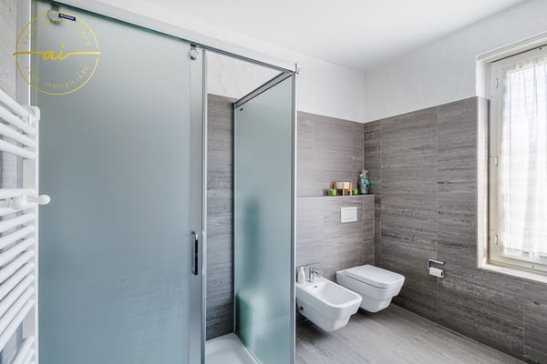 Moderno e luminoso appartamento di 1.5 locali con terrazza e balcone – Lugano 17