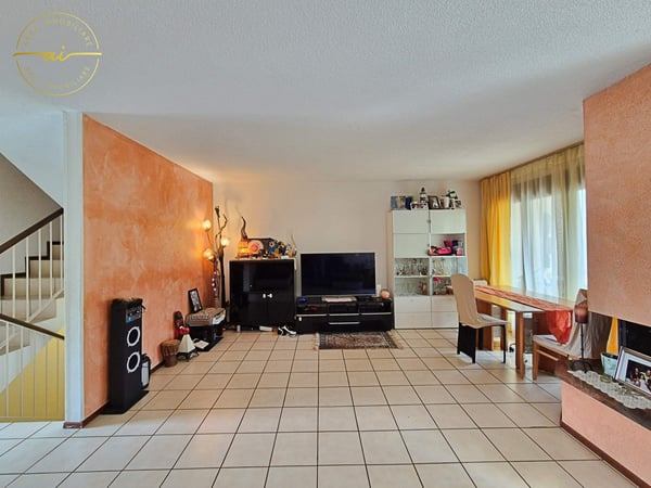 LUMINOSA CASA A SCHIERA DI TESTA CON GIARDINO A BARBENGO 7