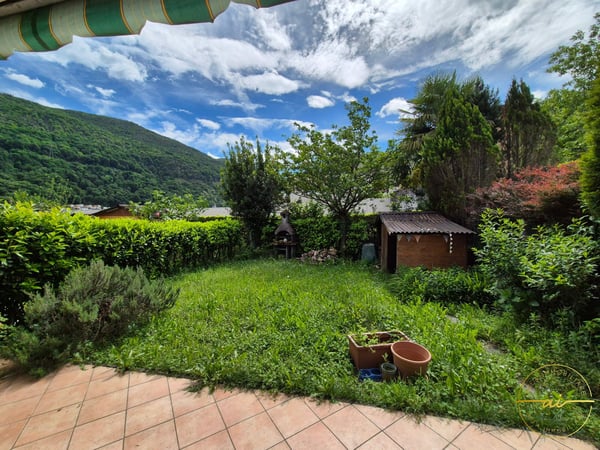 LUMINOSA CASA A SCHIERA DI TESTA CON GIARDINO A BARBENGO 3