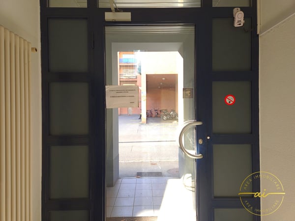 UFFICIO A POCHI PASSI DAL CENTRO DI CHIASSO 5