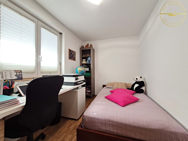 ACCOGLIENTE VILLETTA DI 1.5 LOCALI CON GRANDE SPAZIO ESTERNO PRIVATO A MAGLIASO 13