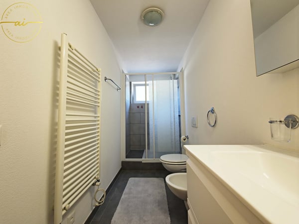 ACCOGLIENTE VILLETTA DI 1.5 LOCALI CON GRANDE SPAZIO ESTERNO PRIVATO A MAGLIASO 12