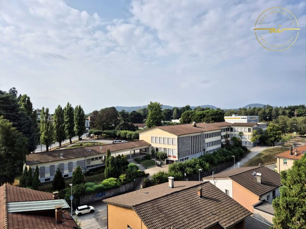 PRATICO APPARTAMENTO 1.5 LOCALI IN ZONA CENTRALE - MENDRISIO 3