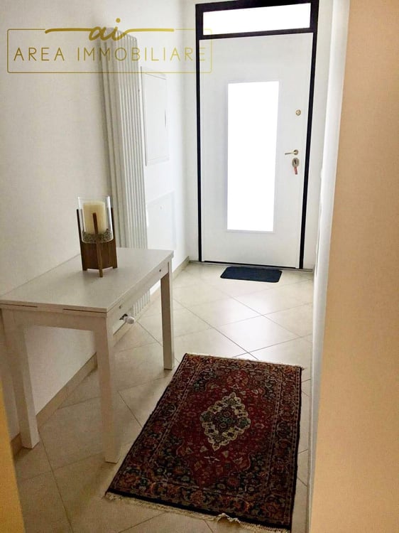 AMPIO E MODERNO 1.5 LOCALI CON CORTILE PRIVATO 7