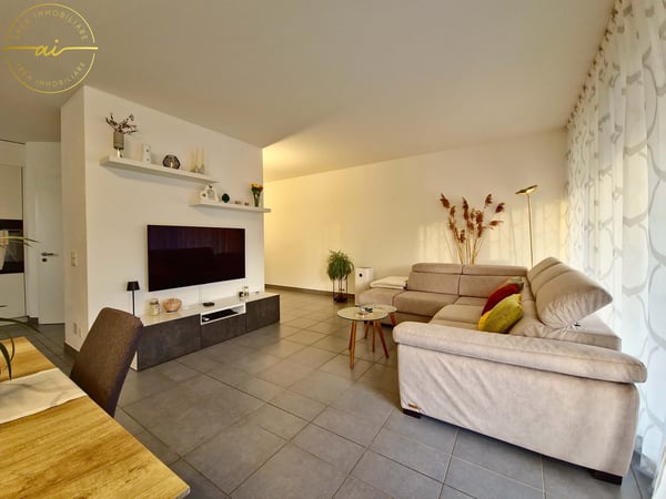 LUMINOSO APPARTAMENTO DI 1.5 LOCALI CON VISTA APERTA A PREGASSONA 5