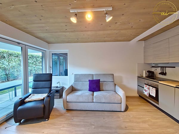 MODERNO MONOLOCALE CON GIARDINO A CADENAZZO 1