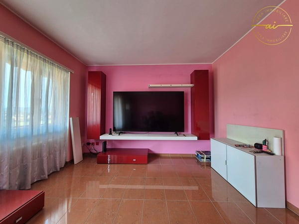 APPARTAMENTO 1.5 LOCALI CON DUE BALCONI E VISTA APERTA 4