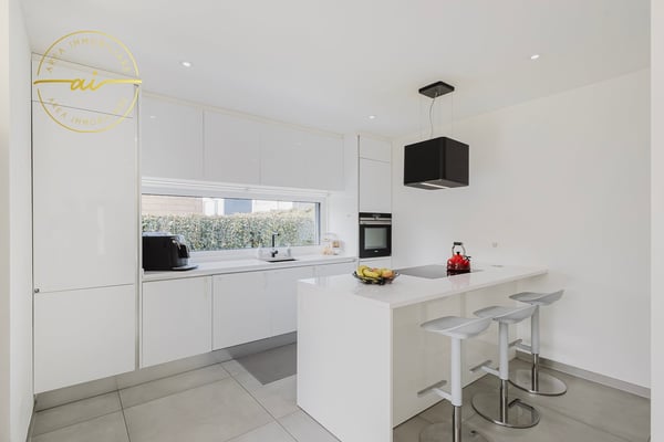 MODERNA VILLA UNIFAMILIARE CON GIARDINO A LIGORNETTO 7