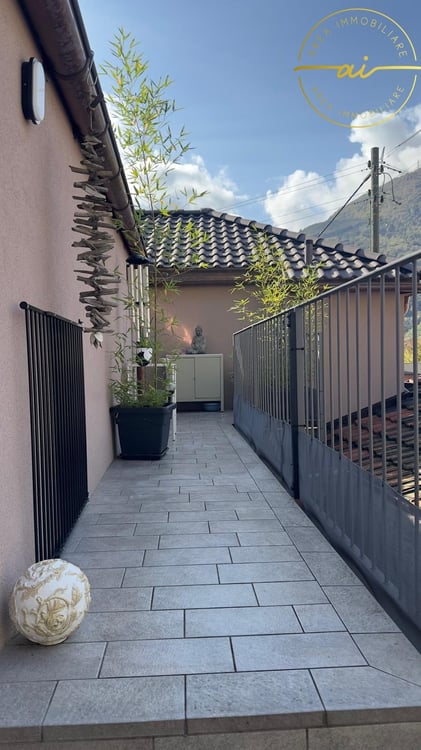 Moderno appartamento mansardato di 1.5 locali a Bironico 4