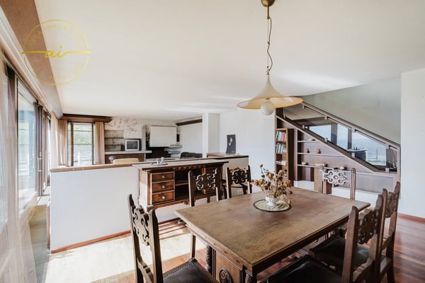 Prestigiosa villa con vista panoramica a Morbio 7