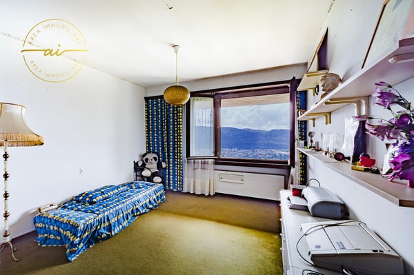 Prestigiosa villa con vista panoramica a Morbio 10