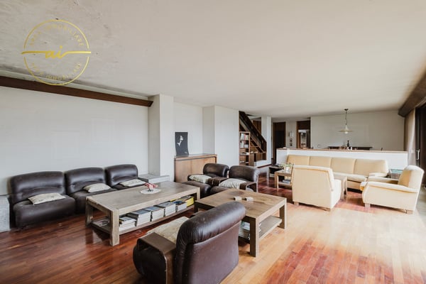 Prestigiosa villa con vista panoramica a Morbio 19