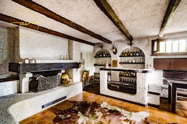 Prestigiosa villa con vista panoramica a Morbio 22