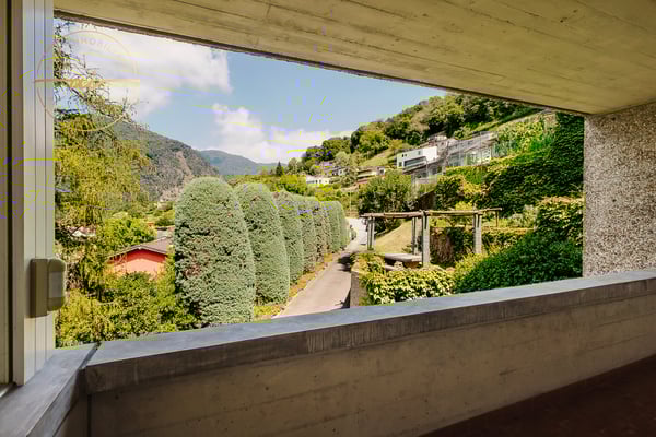 PRESTIGIOSA VILLA BIFAMILIARE CON PISCINA E AMPI SPAZI – OPPORTUNITÀ UNICA 22