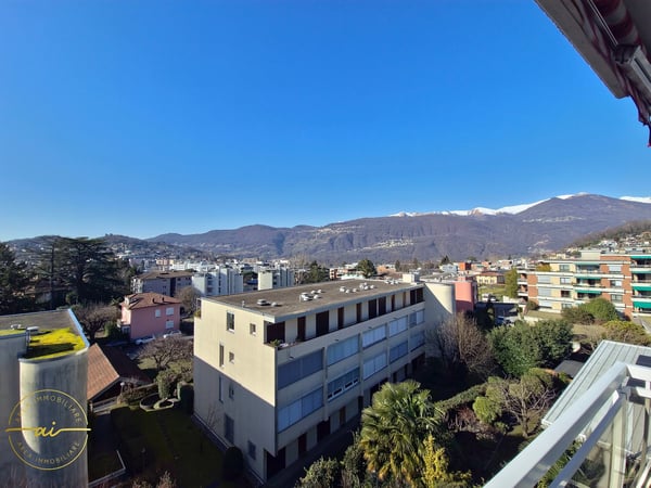 APPARTAMENTO 1.5 LOCALI CON TERRAZZA E VISTA LAGO A MASSAGNO 8