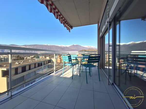 APPARTAMENTO 1.5 LOCALI CON TERRAZZA E VISTA LAGO A MASSAGNO 1