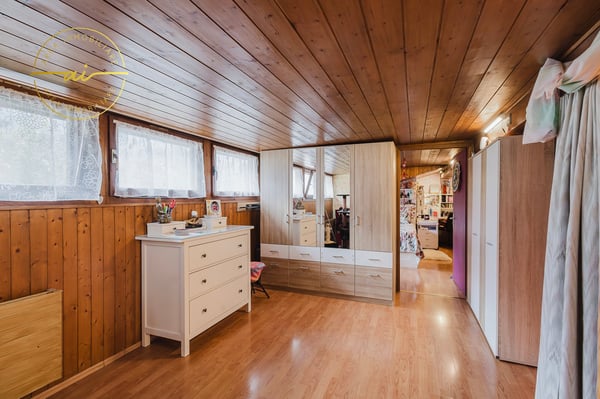 Casa unifamiliare con giardino e piscina a Cresciano 15