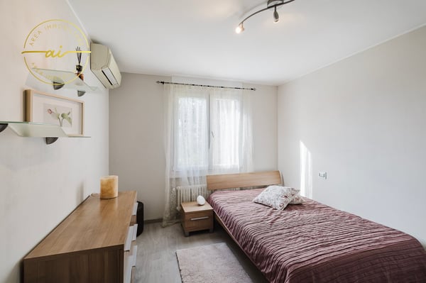 Meravigliosa villa unifamiliare con vista lago a Figino 24