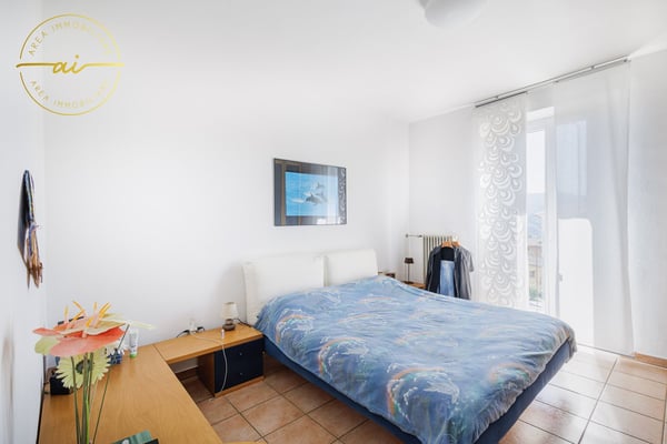 AMPIA CASA DI 1.5 LOCALI IN ZONA RESIDENZIALE A MORBIO INFERIORE 10