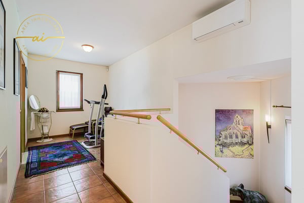 SPLENDIDA CASA CON GIARDINO A DUE PASSI DAL LAGO DI RIVA SAN VITALE 15