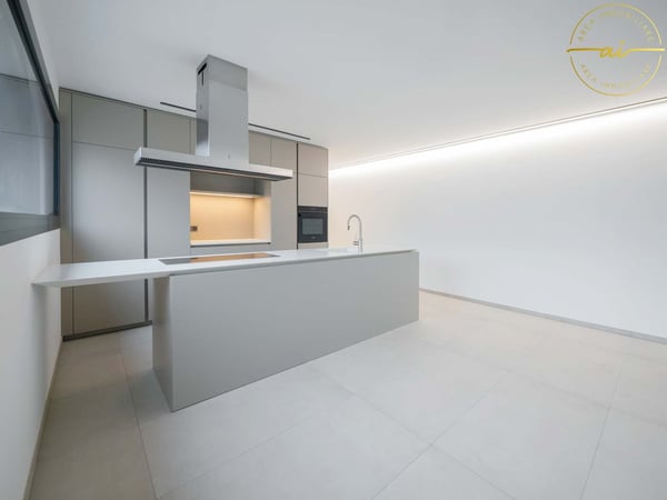 ELEGANTE APPARTAMENTO 1.5 LOCALI CON FINITURE DI PREGIO A LOCARNO 3