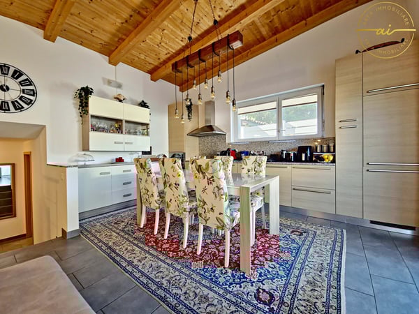 ACCOGLIENTE VILLETTA DI 1.5 LOCALI CON GRANDE SPAZIO ESTERNO PRIVATO A MAGLIASO 3