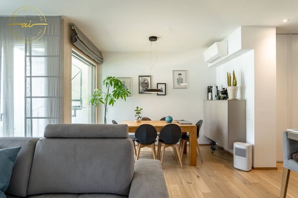 ATTICO MODERNO E LUMINOSO DI 1.5 LOCALI CON AMPIA TERRAZZA PANORAMICA – VACALLO 8