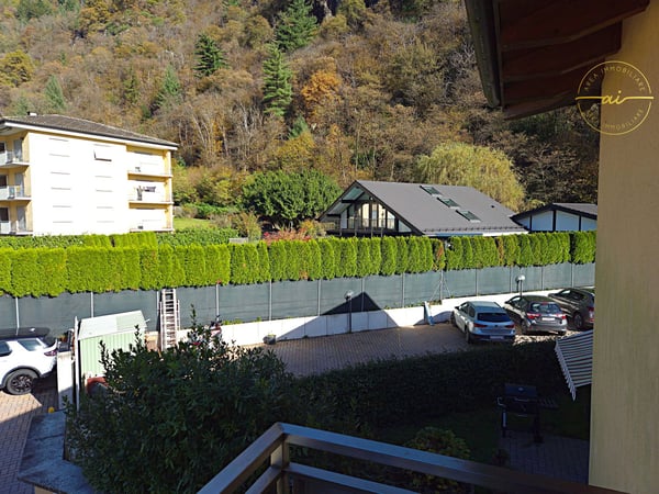 SPLENDIDA CASA DI TESTA CON GIARDINO PRIVATO A CRESCIANO 11