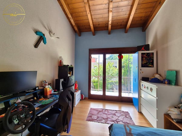 LUMINOSA CASA A SCHIERA DI TESTA CON GIARDINO A BARBENGO 17