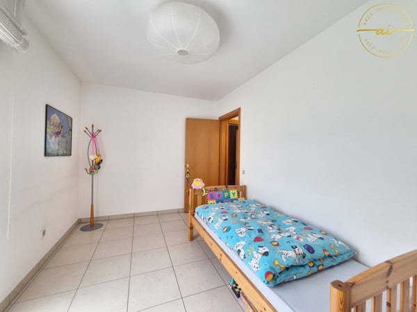 LUMINOSA CASA DI TESTA DI 5.5 LOCALI NEL VERDE 12