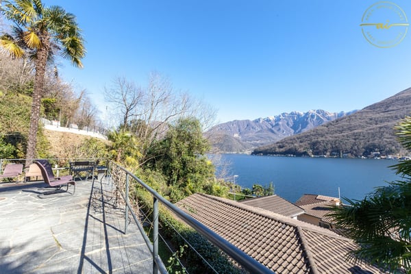 ESCLUSIVO 2.5 LOCALI VISTA LAGO CON GIARDINO E TERRAZZA 3