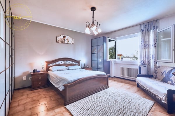 SPAZIOSA CASA CON 3 UNITÀ ABITATIVE E GIARDINO DI 400 MQ 18